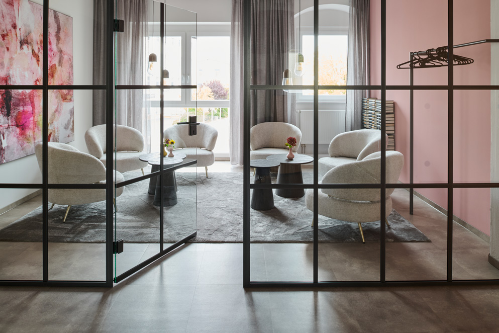 Klett-Notarin-Buero-Besprechungsraum-1